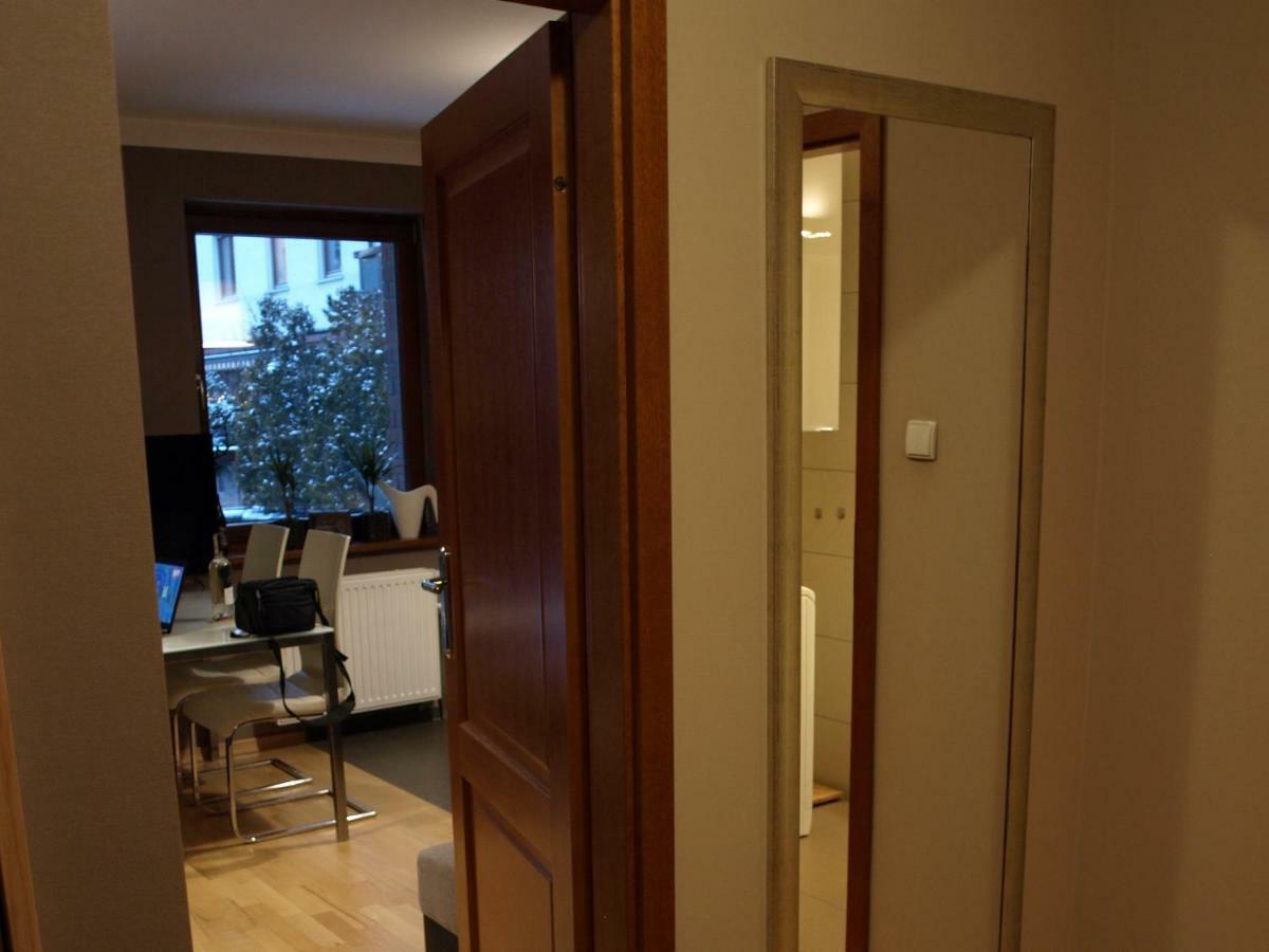 Apartament Przy Parku Wroclaw Exterior photo